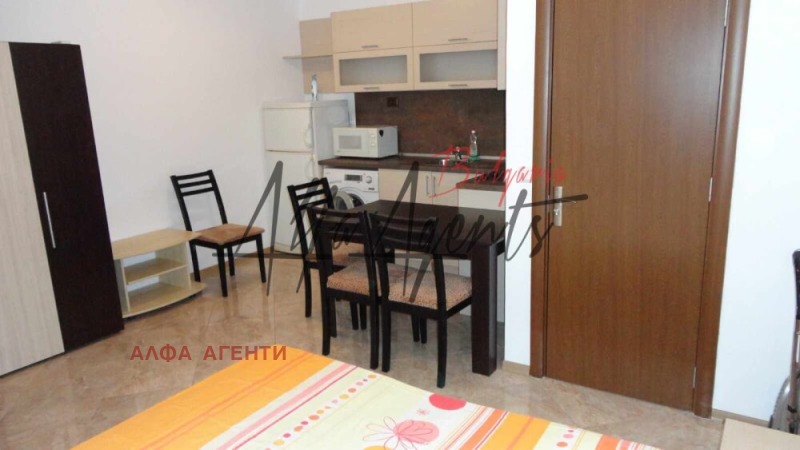 Продава  1-стаен град Варна , Възраждане 1 , 42 кв.м | 70128106