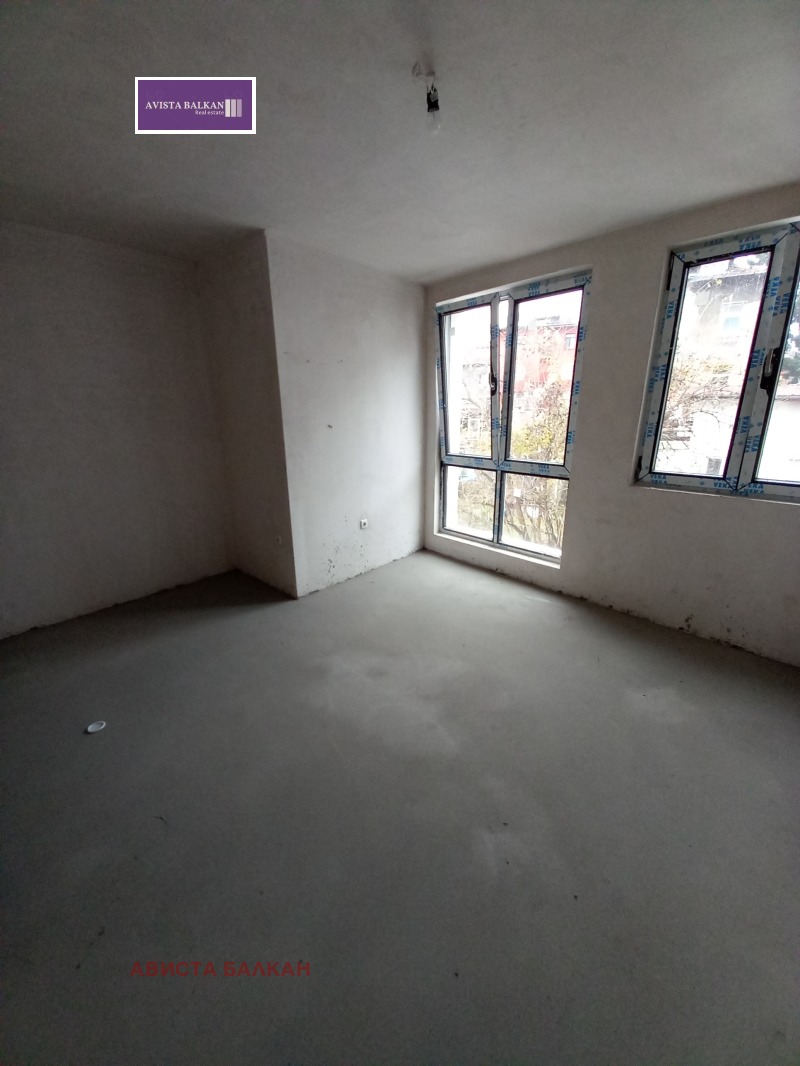 Na prodej  1 ložnice Sofia , Centar , 83 m2 | 17372332