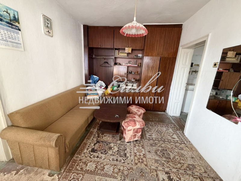 Продава ЕТАЖ ОТ КЪЩА, гр. Шумен, Добруджански, снимка 3 - Етаж от къща - 52845043