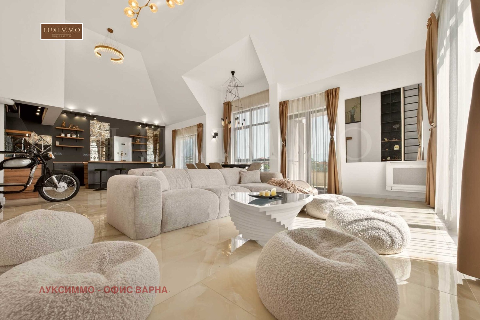 Продава 4-СТАЕН, гр. Варна, м-т Евксиноград