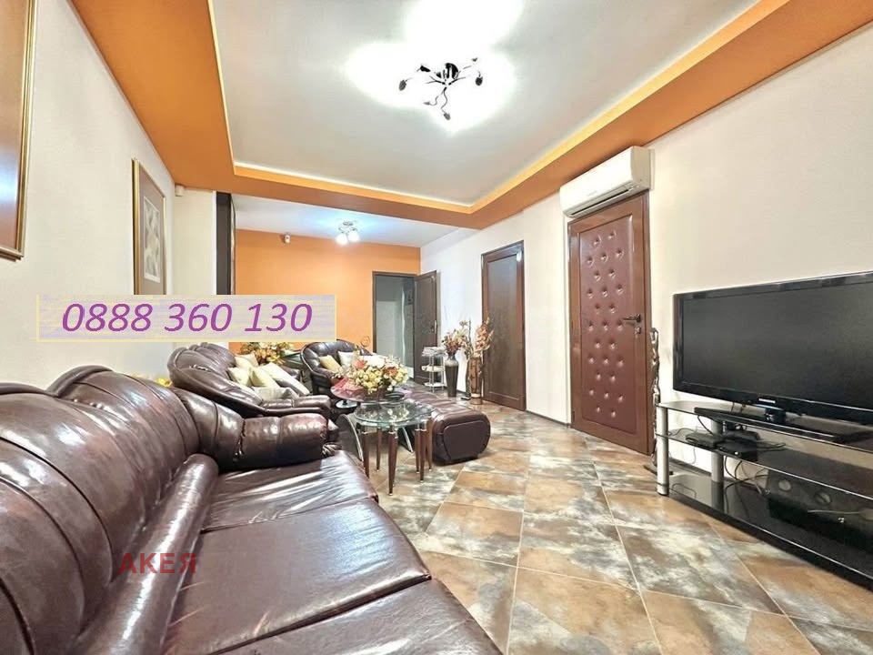 Продава ОФИС, гр. София, Витоша, снимка 2 - Офиси - 53740277