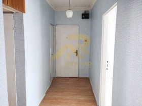 2 Schlafzimmer Radomir, region Pernik 4