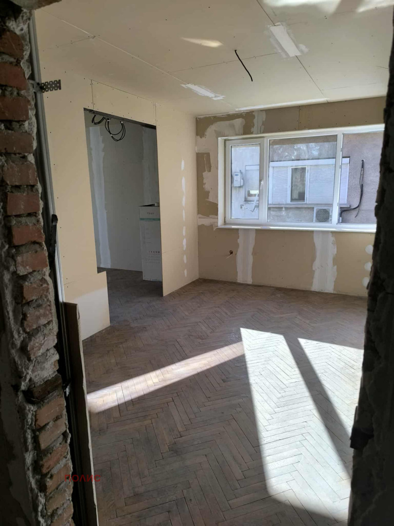 Eladó  2 hálószobás Plovdiv , Centar , 100 négyzetméter | 86988922 - kép [5]