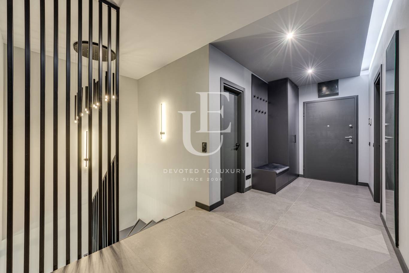 Продава 3-СТАЕН, гр. София, Изток, снимка 5 - Апартаменти - 53679437