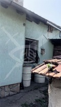 Продава КЪЩА, гр. София, Орландовци, снимка 2