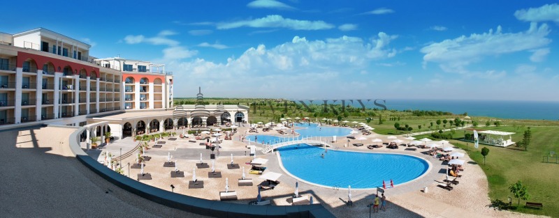 Продава 3-СТАЕН в област Добрич, гр. Балчик - 100 кв.м / 90 000 € » 176 024.70 лв., СЕДЕМ КЛЮЧА НЕДВИЖИМИ ИМОТИ
