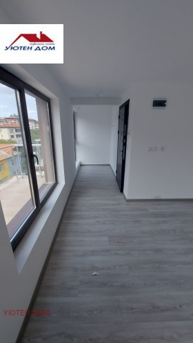 Maisonette Divizionna bolnitsa, Shumen 9