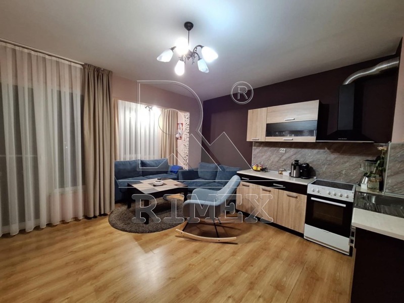 For Sale  2 bedroom Plovdiv , Tsentar , 70 sq.m | 18124778 - image [2]