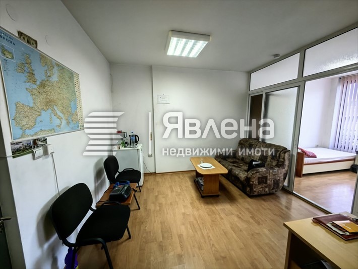 Продава ОФИС, гр. Благоевград, Широк център, снимка 2 - Офиси - 48120080