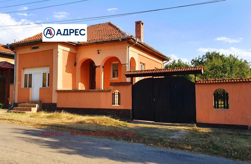 Продава  Къща област Плевен , с. Коиловци , 150 кв.м | 55772194