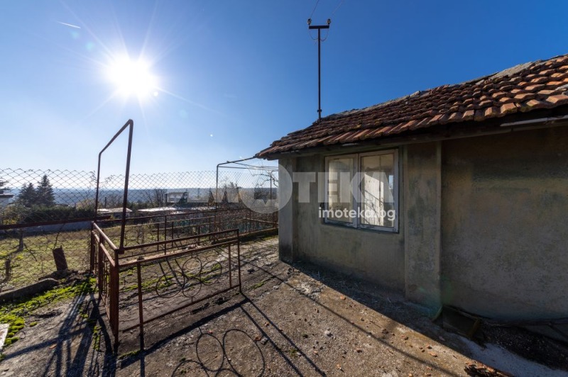 Продава КЪЩА, гр. Варна, м-т Боровец - север, снимка 10 - Къщи - 52572651