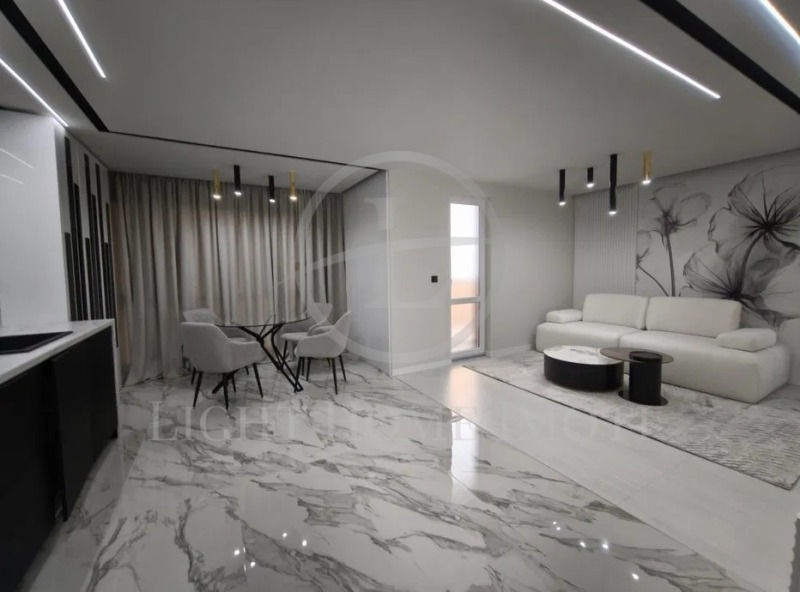 Продава  2-стаен, град Пловдив, Христо Смирненски •  159 000 EUR • ID 23687843 — holmes.bg - [1] 