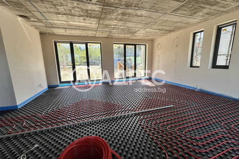 Продава КЪЩА, гр. София, м-т Камбаните, снимка 3 - Къщи - 52563140