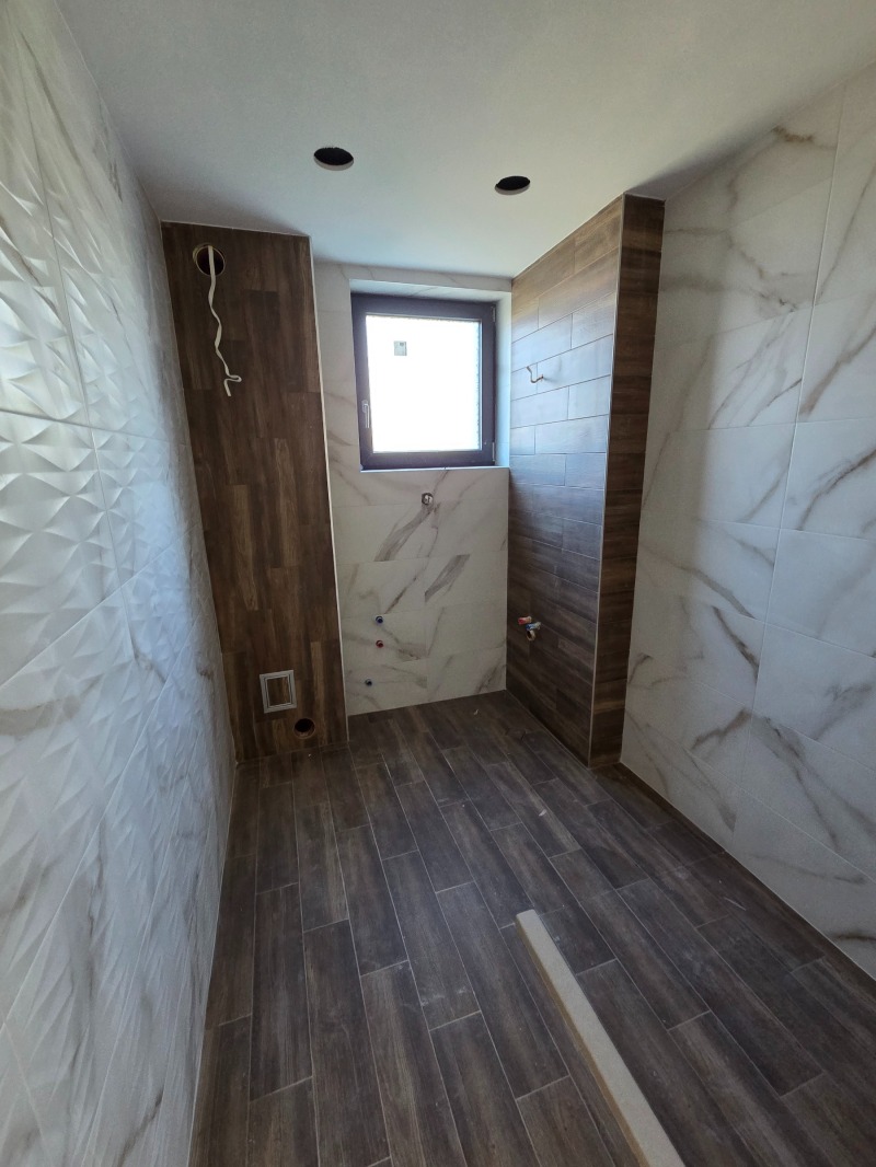 Продава КЪЩА, гр. Благоевград, Грамада, снимка 7 - Къщи - 53445566