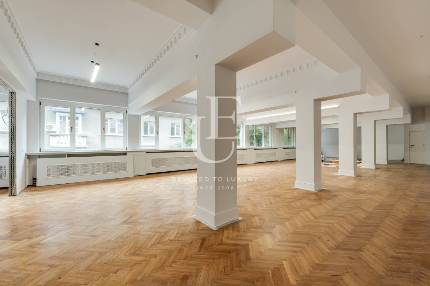 Продава ОФИС, гр. София, Център, снимка 5 - Офиси - 45981313