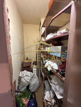 1 quarto Vazrajdane 3, Varna 10