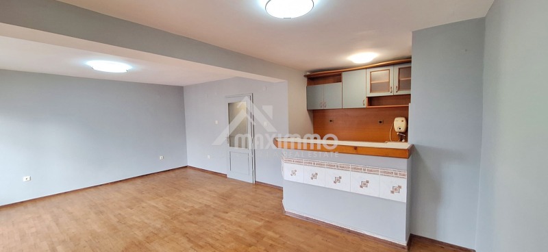 Продава 2-СТАЕН, гр. Варна, Зимно кино Тракия