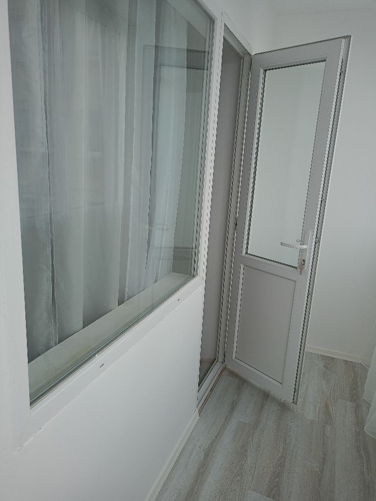 Eladó  1 hálószoba Pleven , Druzsba 2 , 40 négyzetméter | 77658828 - kép [3]