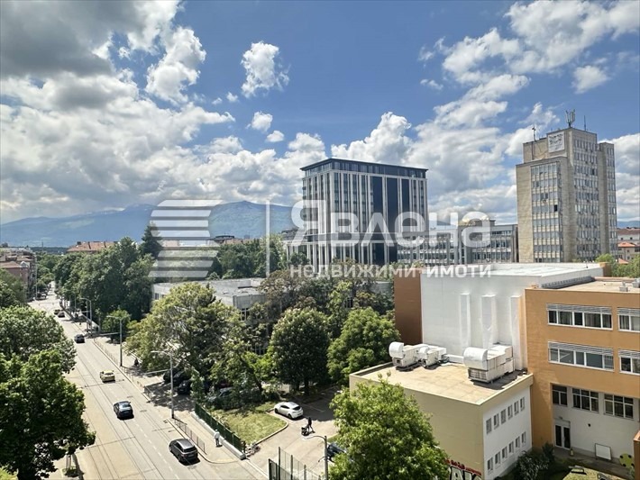Продава  3-стаен град София , Докторски паметник , 105 кв.м | 21655555