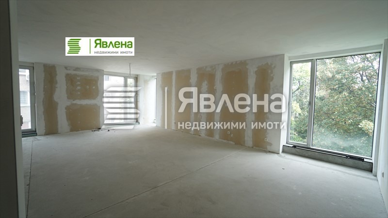 Myytävänä  2 makuuhuonetta Sofia , Iztok , 215 neliömetriä | 33395376 - kuva [4]