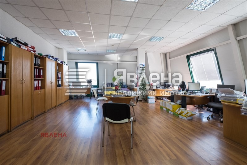 À vendre  Bureau Sofia , Goroublyane , 586 m² | 38187446 - image [8]