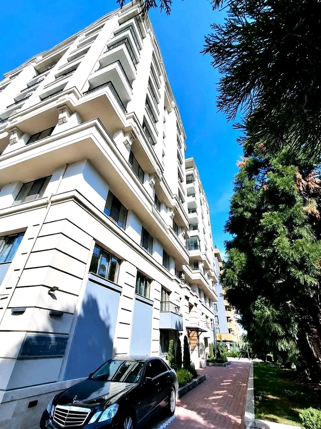 Продава 3-СТАЕН, гр. София, Връбница 1