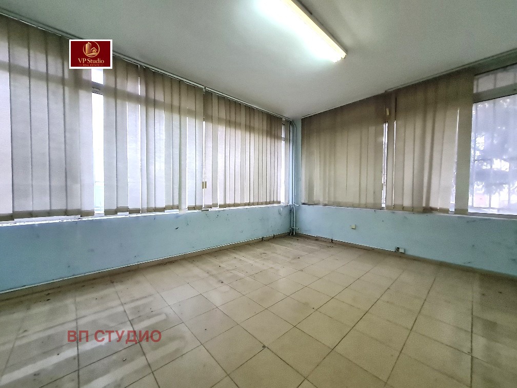 Продава МАГАЗИН, гр. София, Павлово, снимка 8 - Магазини - 53962850