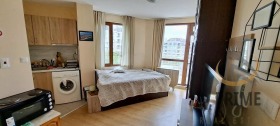 Studio Lazur, Burgas