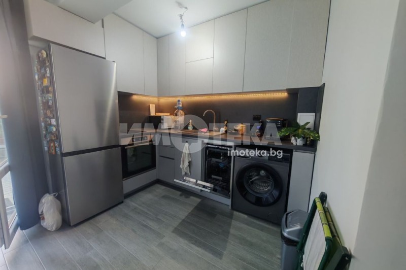 De vânzare  Studio Plovdiv , Ostromila , 63 mp | 64019730 - imagine [2]