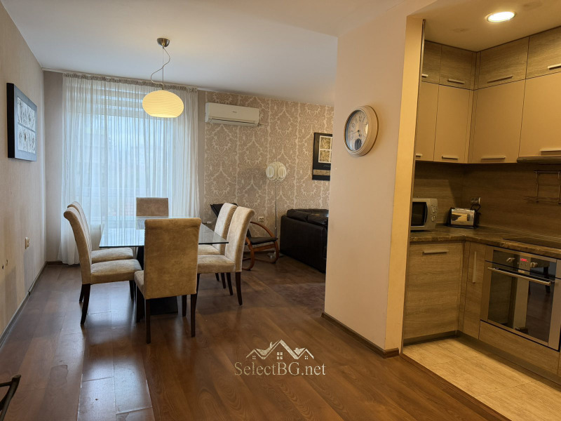 Продава  3-стаен град Велико Търново , Център , 98 кв.м | 93410429 - изображение [2]