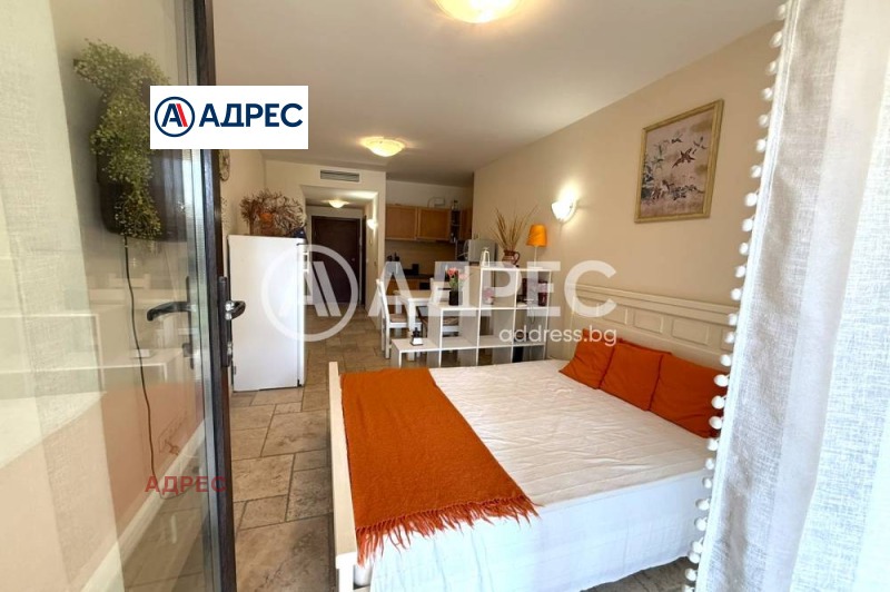 Продава  1-стаен област Добрич , с. Топола , 50 кв.м | 95318136 - изображение [14]