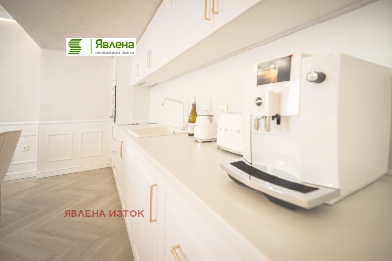 Продава 3-СТАЕН, гр. София, Център, снимка 4 - Апартаменти - 52386280