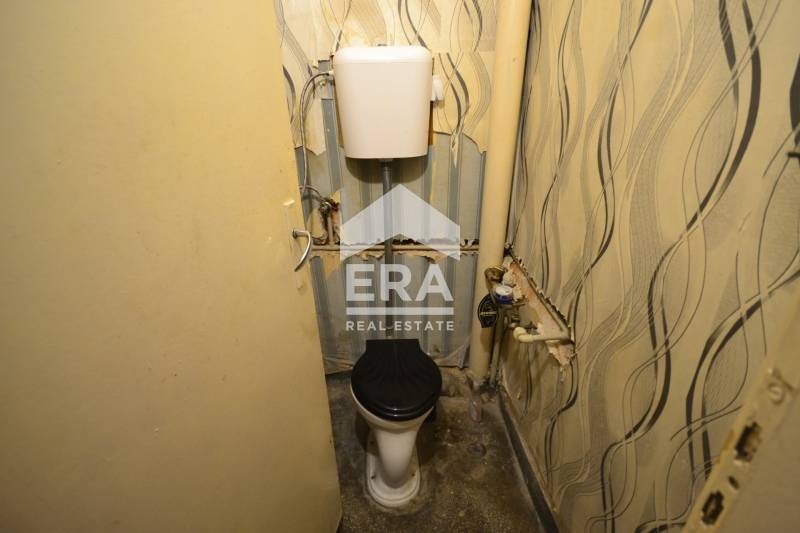 Продава 3-СТАЕН, гр. Хасково, Дружба 1, снимка 15 - Апартаменти - 52607058