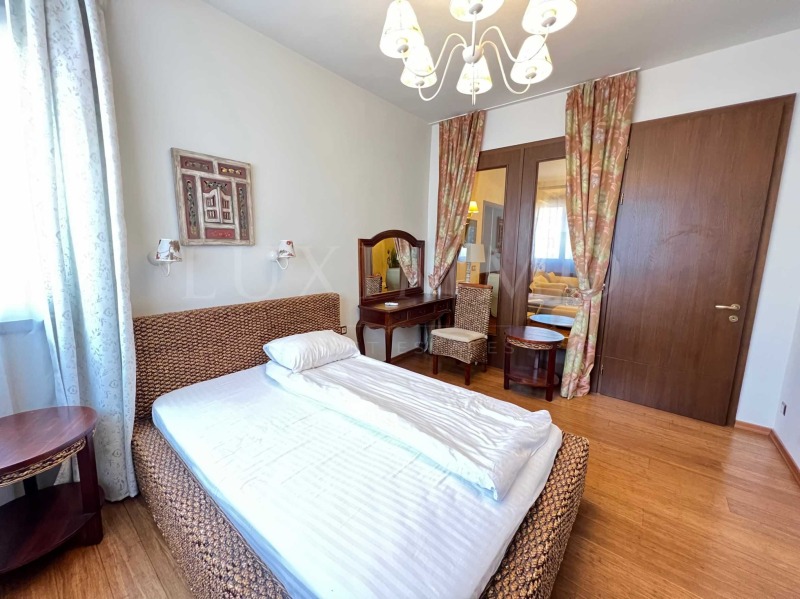 Продава 4-СТАЕН, гр. София, Център, снимка 7 - Апартаменти - 53425367