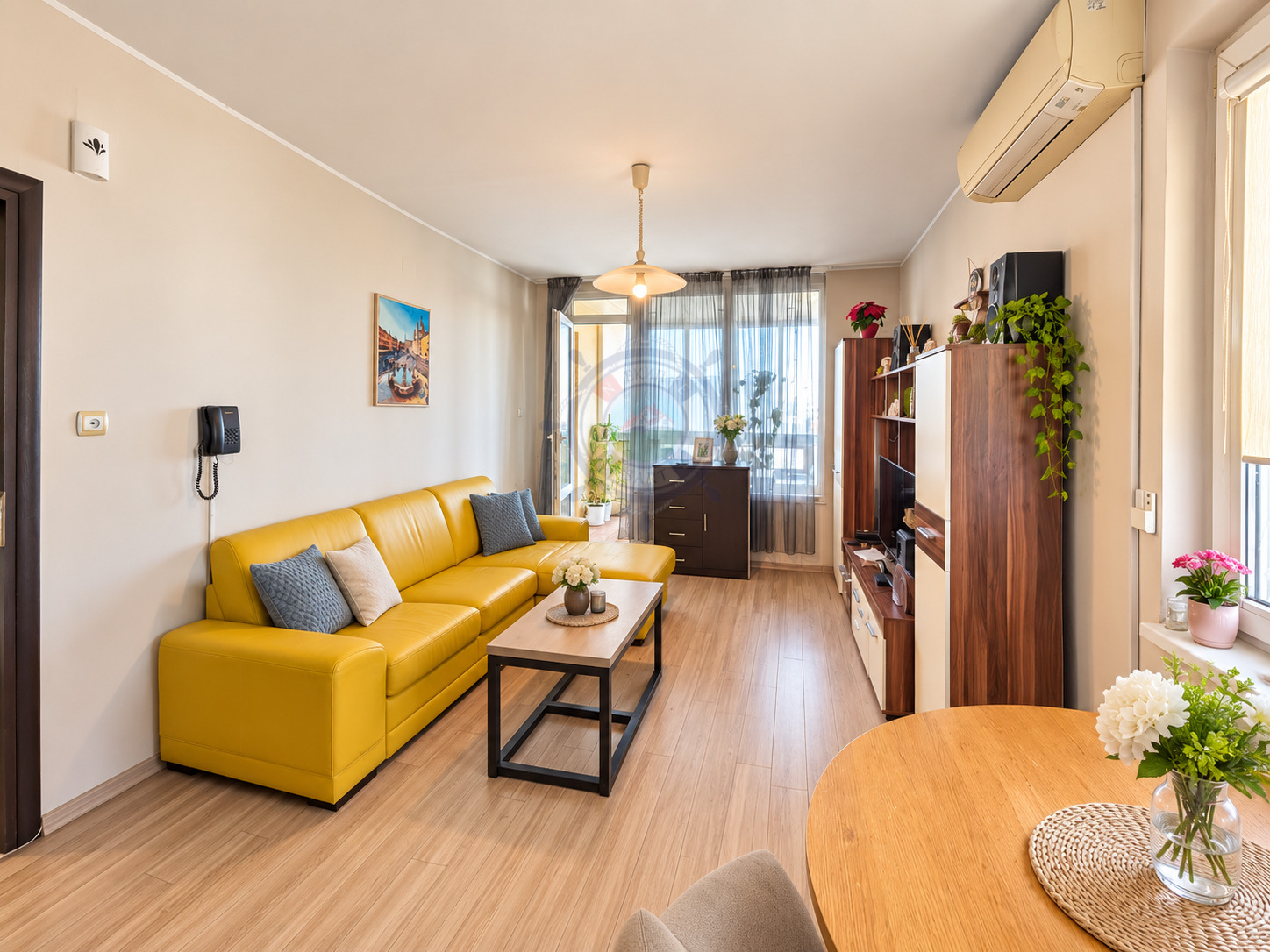 Продава 2-СТАЕН, гр. Варна, Център, снимка 2 - Апартаменти - 56007296