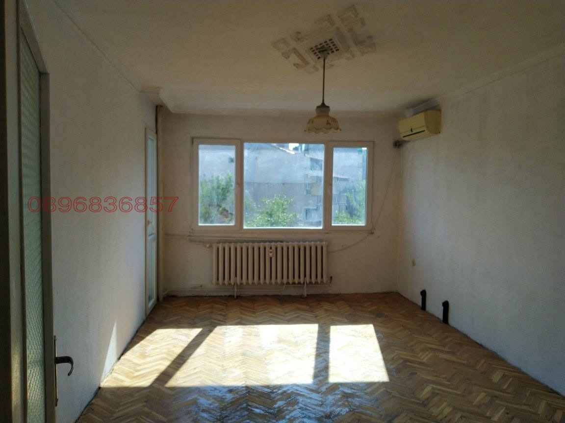 Продава 4-СТАЕН, гр. Плевен, Сторгозия, снимка 9 - Апартаменти - 55770198