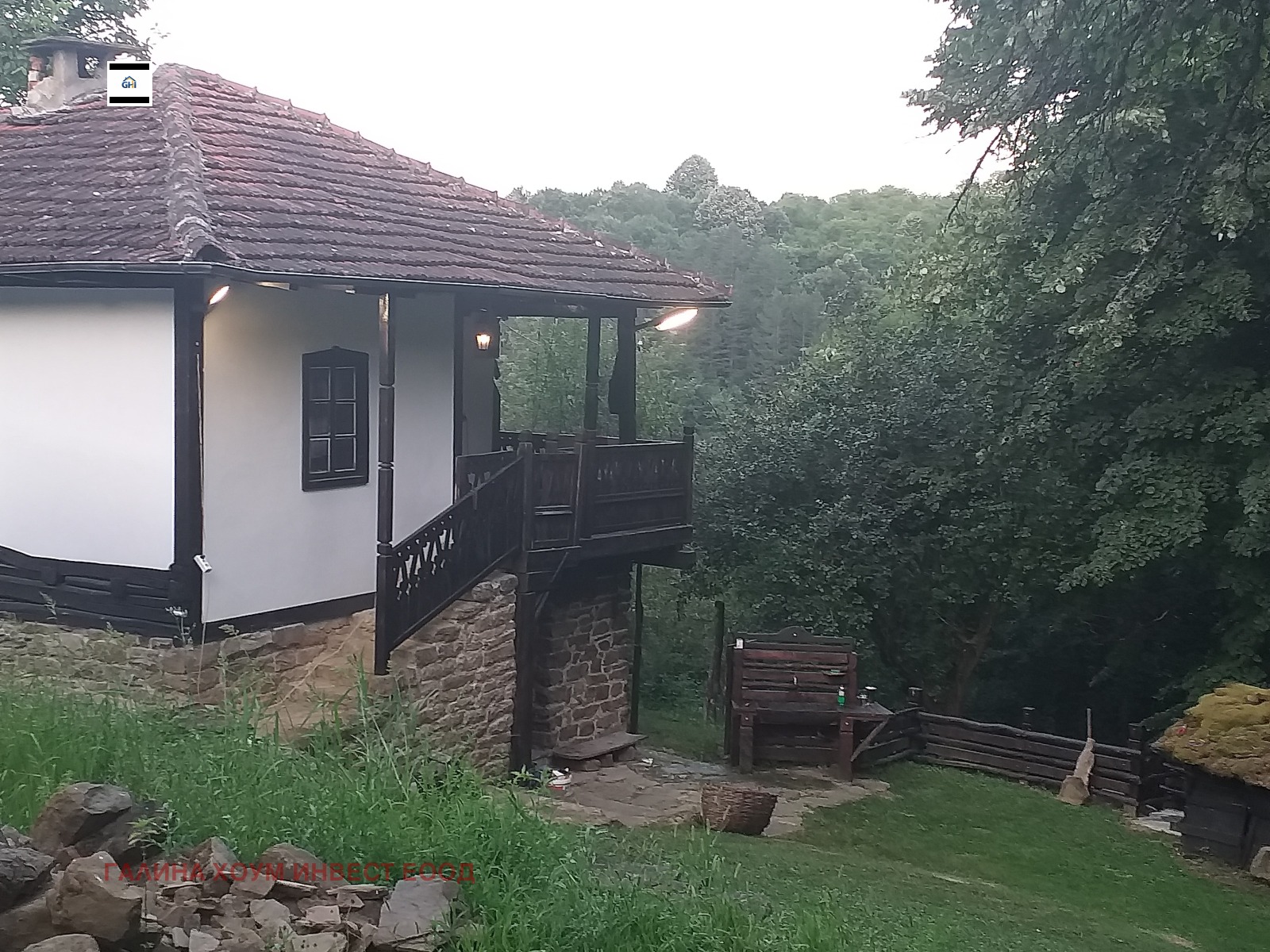 Продава КЪЩА, гр. Априлци, област Ловеч, снимка 2 - Къщи - 53917469