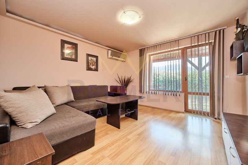 Продава ХОТЕЛ в област Варна, с. Цонево - 600 кв.м / 350 000 € » 684 540.50 лв., ИМОТИ ПРЕМИЕР
