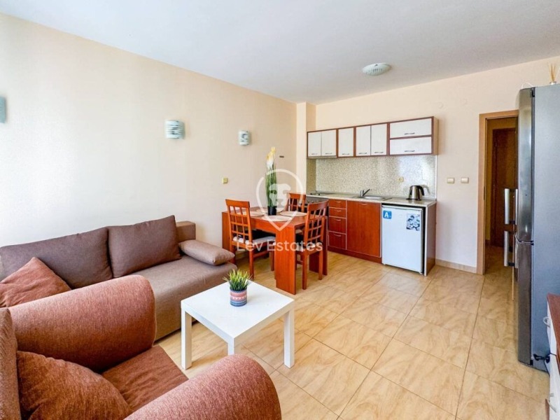 En venta  1 dormitorio región Burgas , Sveti Vlas , 65 metros cuadrados | 76005722