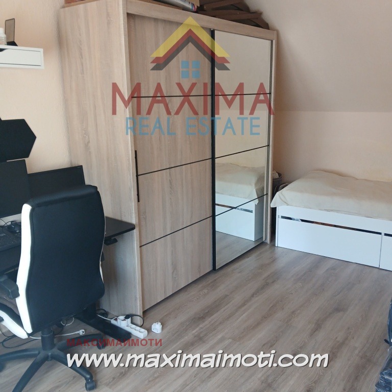 En venta  1 dormitorio Plovdiv , Tsentar , 67 metros cuadrados | 27431249 - imagen [4]