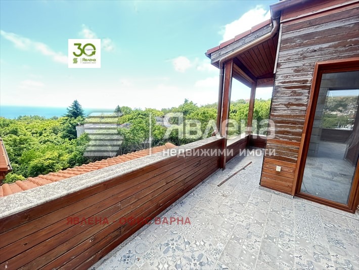 Продава МНОГОСТАЕН, гр. Балчик, област Добрич, снимка 10 - Апартаменти - 56228437
