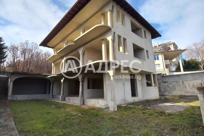 Na prodej  Hotel oblast Burgas , k.k. Slančev brjag , 600 m2 | 57525773