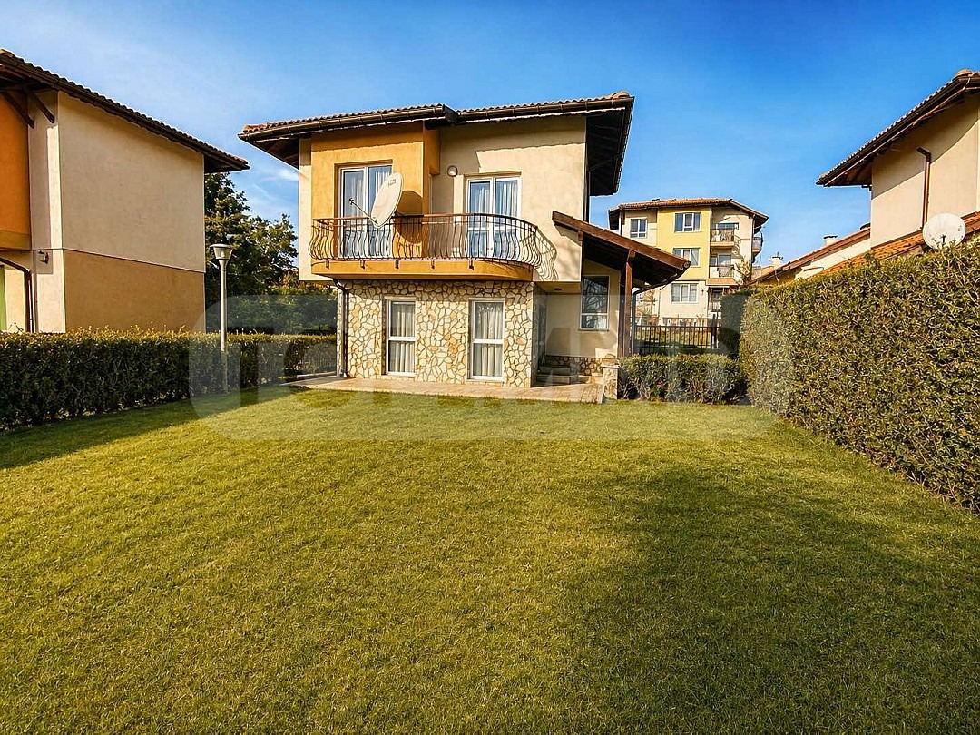 Продава КЪЩА, с. Рогачево, област Добрич, снимка 4 - Къщи - 55550835