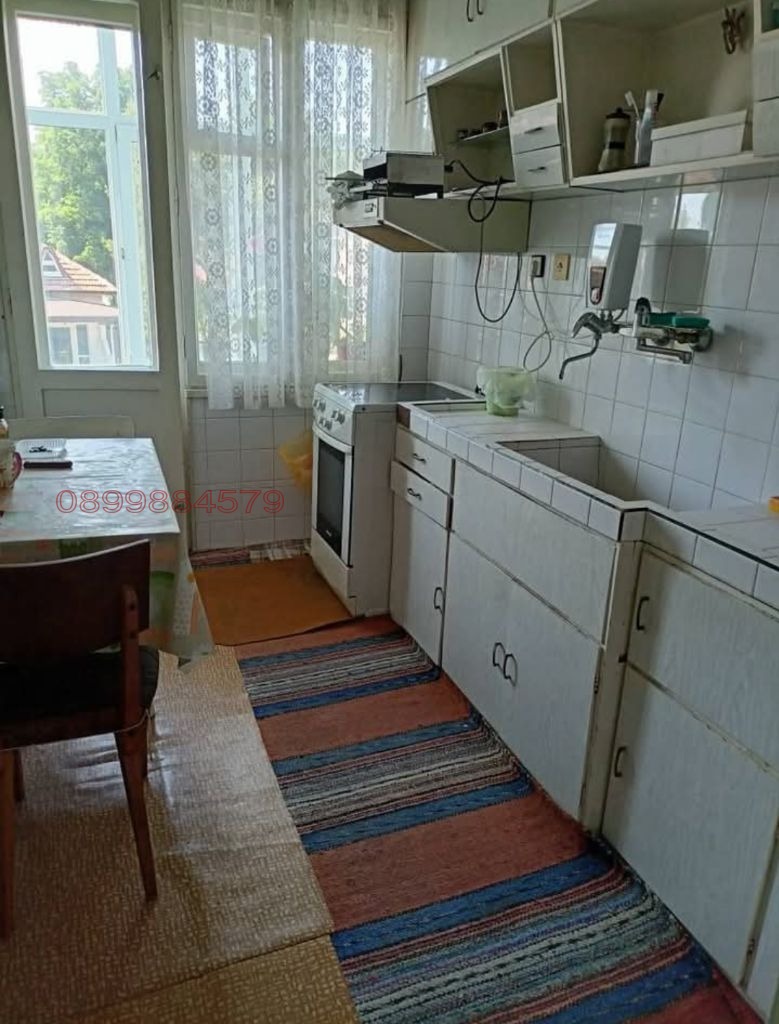 Продава 3-СТАЕН, гр. Разград, Център, снимка 2 - Апартаменти - 55545436
