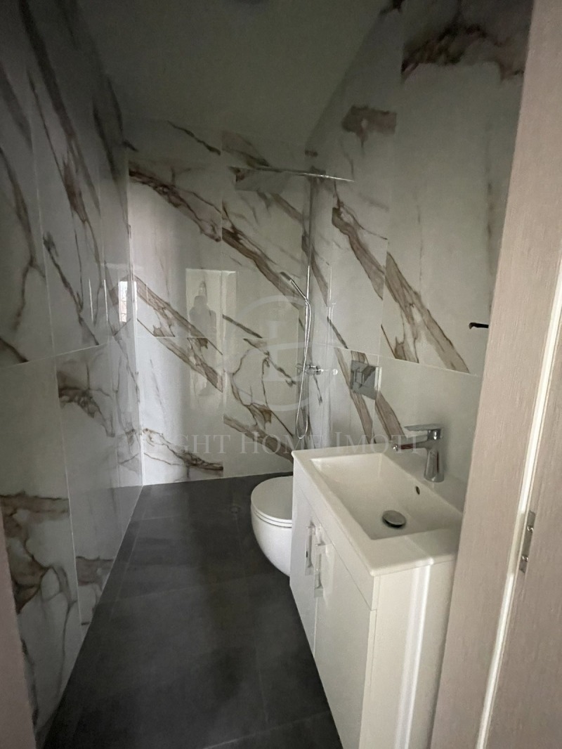 Zu verkaufen  3+ Schlafzimmer Plowdiw , Karschijaka , 192 qm | 28511541 - Bild [6]