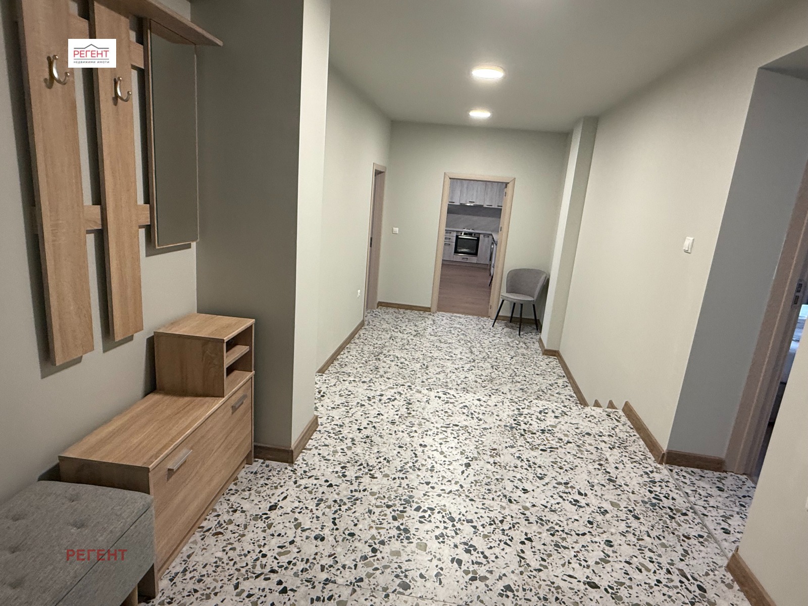 Продава 3-СТАЕН, гр. Габрово, Център, снимка 2 - Апартаменти - 51103326