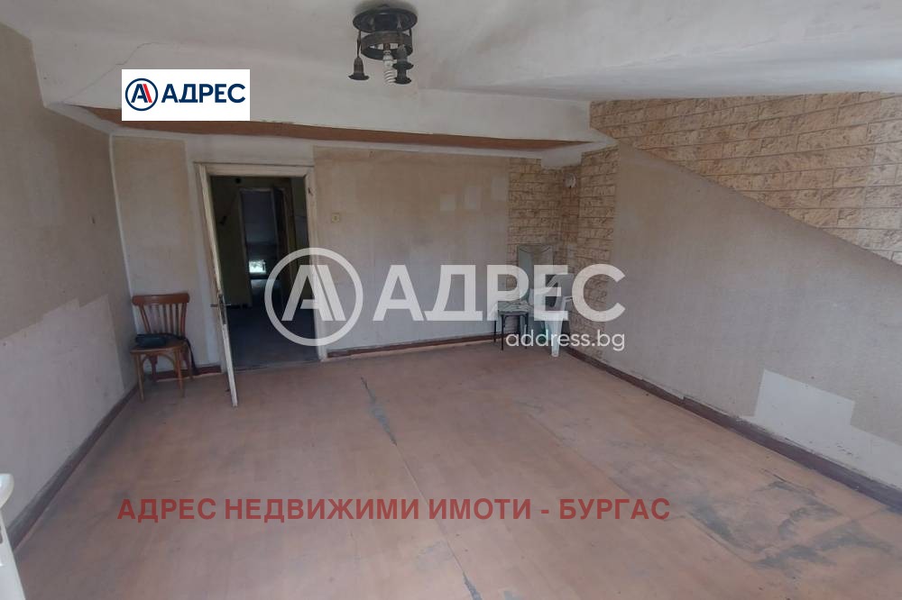 Продава МНОГОСТАЕН, гр. Бургас, Център, снимка 7 - Апартаменти - 54592804