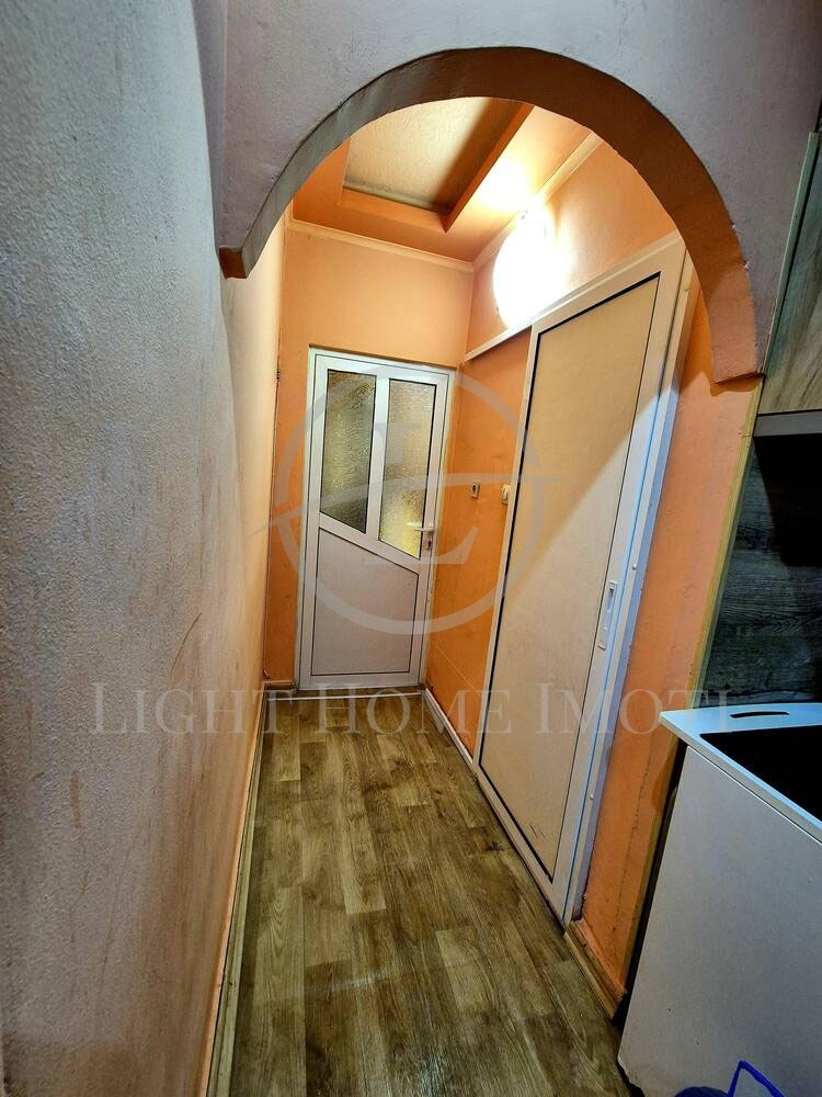 Продава 2-СТАЕН, гр. Пловдив, Изгрев, снимка 4 - Апартаменти - 52398757