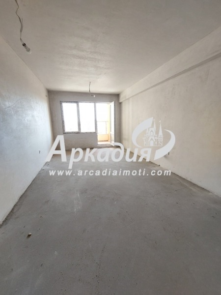 En venta  2 dormitorios Plovdiv , Trakiya , 121 metros cuadrados | 56059291 - imagen [2]