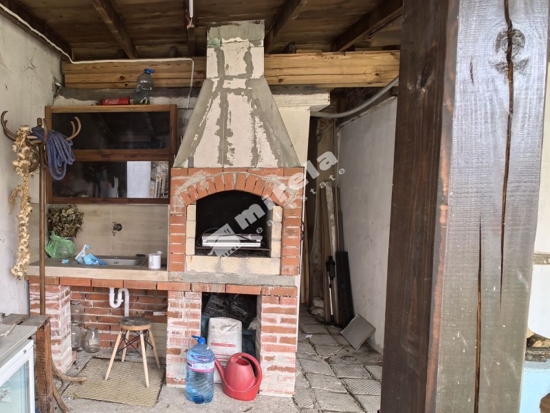 Продава  Къща град Ямбол , Каргон , 136 кв.м | 29970911 - изображение [11]
